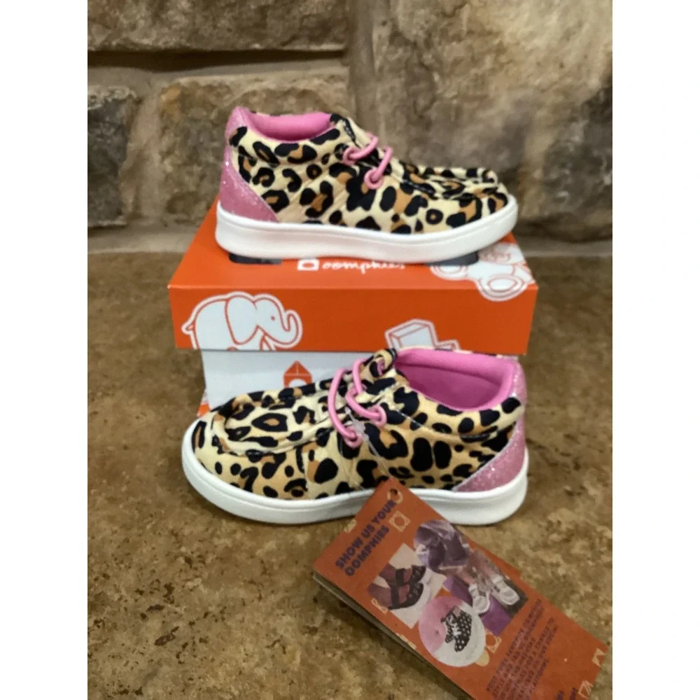 Oomphies Parker Crib Toddler Girls Cheetah Pink Glitter Shoes Size 3T New